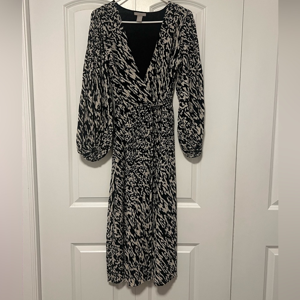 H&M Black and Cream Midi Dress